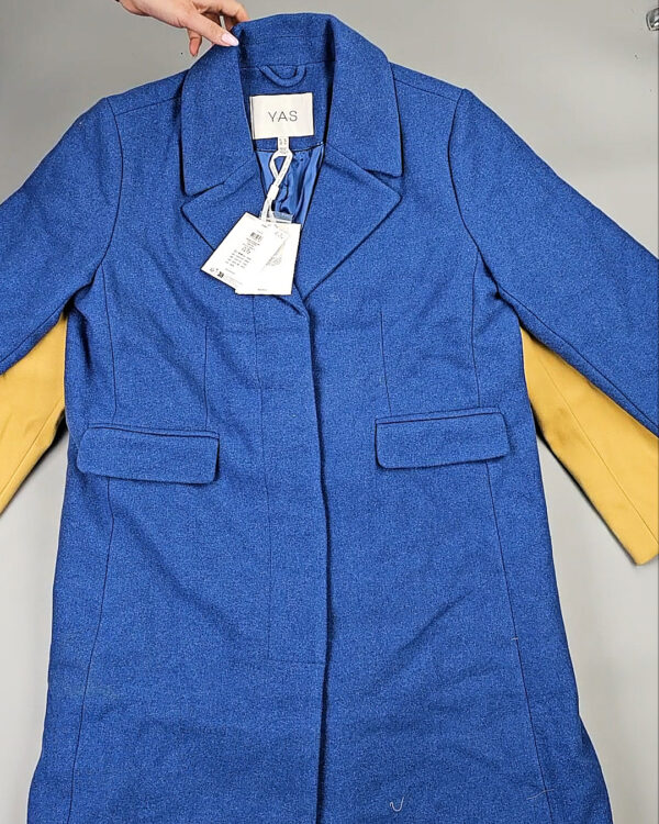 Фотография  455 - Пальто Bestseller 045#10 кг, ЛОТ СТ-9847 оптом в Вологде и Вологодской области