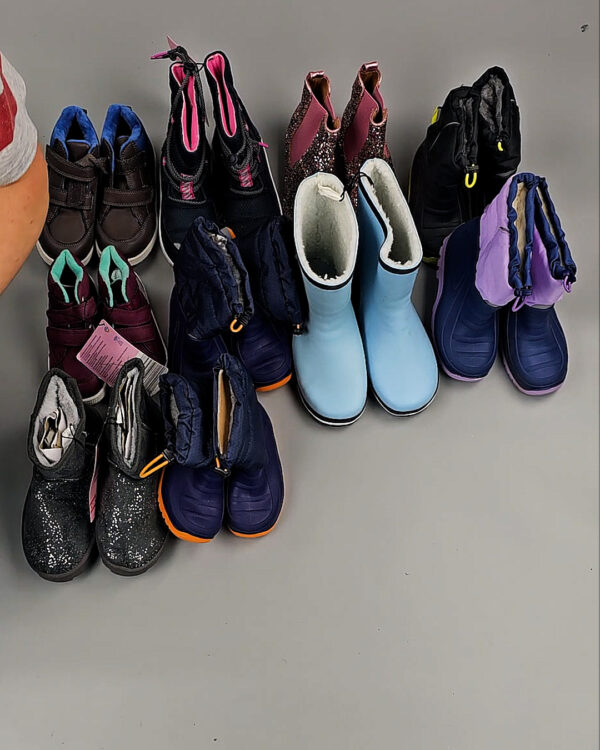 Фотография  860 - Обувь СТОК дети зима 065#6,2 кг, ЛОТ СТ-9661 оптом в Вологде и Вологодской области