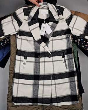 Купить Верхняя одежда VILA#10,4 кг, ЛОТ СТ-9712 оптом в Вологде и Вологодской области