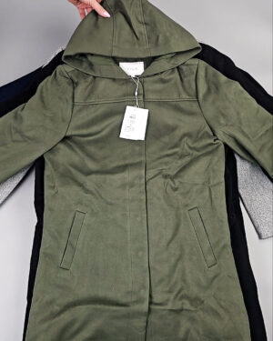 Фотография  633 - Пальто Bestseller 104#15,2 кг, ЛОТ СТ-9842 оптом в Вологде и Вологодской области