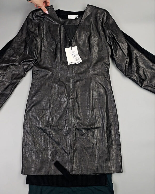 Фотография  490 - Платья Bestseller+DK Winter 035#7 кг, ЛОТ СТ-9919 оптом в Вологде и Вологодской области