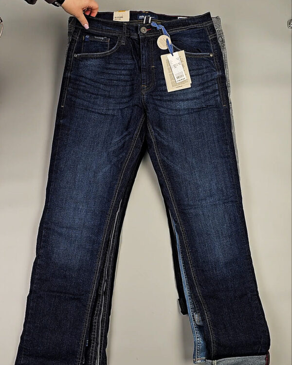 Фотография  661 - Джинсы BLEND HE 075#10 кг оптом в Вологде и Вологодской области