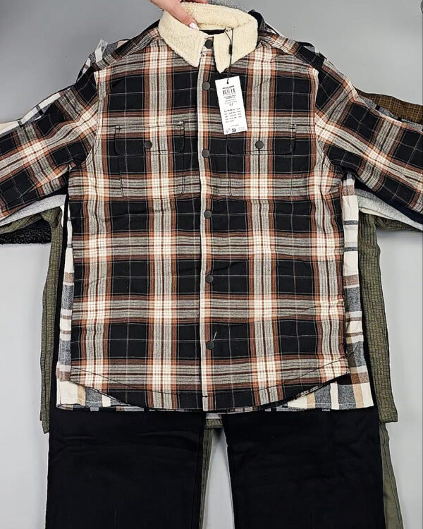 Фотография  829 - JACK JONES Men Winter mix 045#15 кг, ЛОТ СТ-9965 оптом в Вологде и Вологодской области