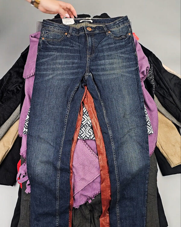 Фотография  685 - Женский микс зима (Winter mix)#20 кг, ЛОТ СХ-0206 оптом в Вологде и Вологодской области