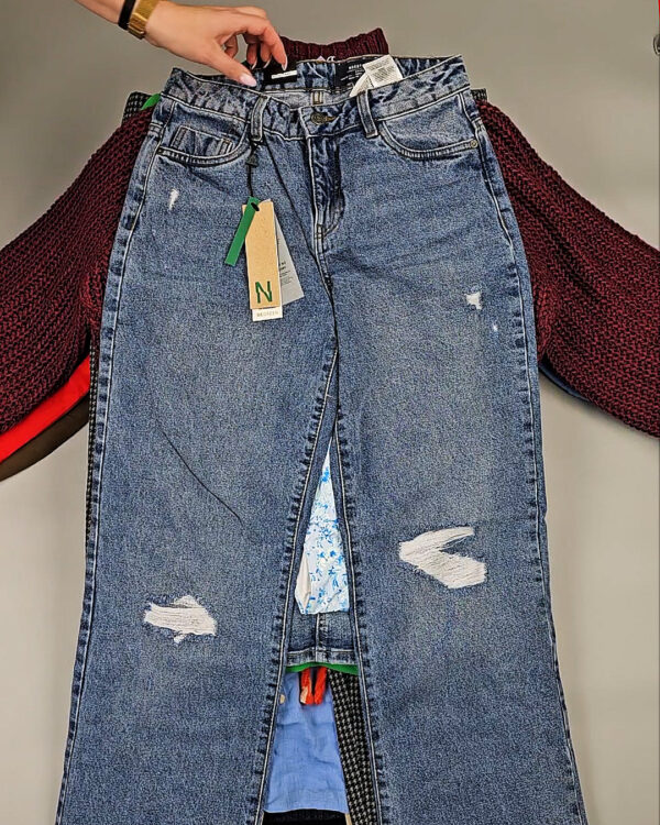 Фотография  424 - DK+Bestseller 085#16 кг, ЛОТ СТ-9950 оптом в Вологде и Вологодской области