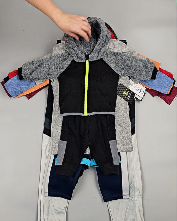 Фотография  869 - Спортивные костюмы дети CAN#6 кг, ЛОТ СТ-9739 оптом в Вологде и Вологодской области