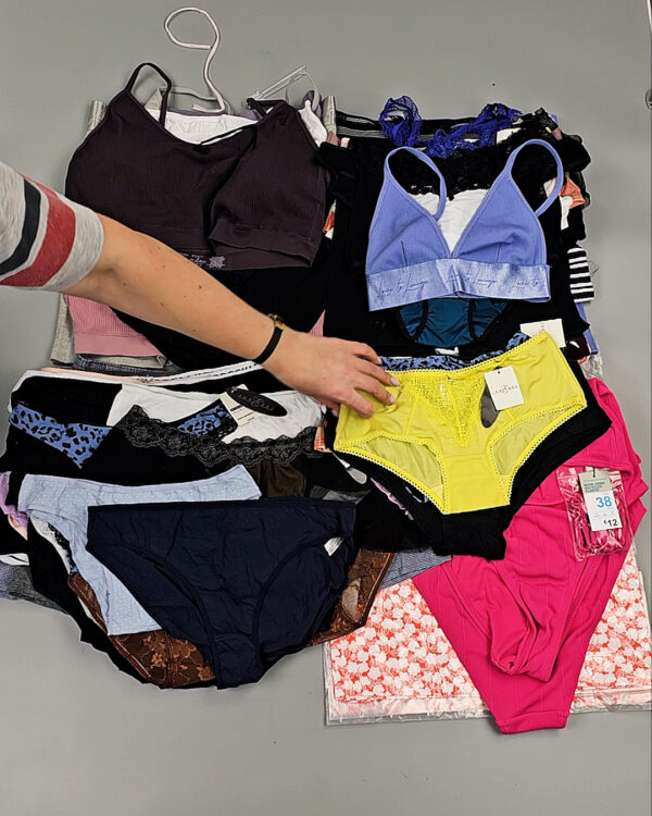Фотография  248 - Нижнее белье (LINGERIE)#10 кг, ЛОТ СТ-9890 оптом в Вологде и Вологодской области