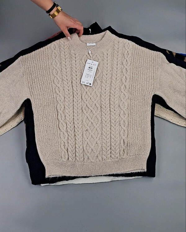 Фотография  594 - Джемпера Bestseller+DK 035#7 кг, ЛОТ СТ-10037 оптом в Вологде и Вологодской области