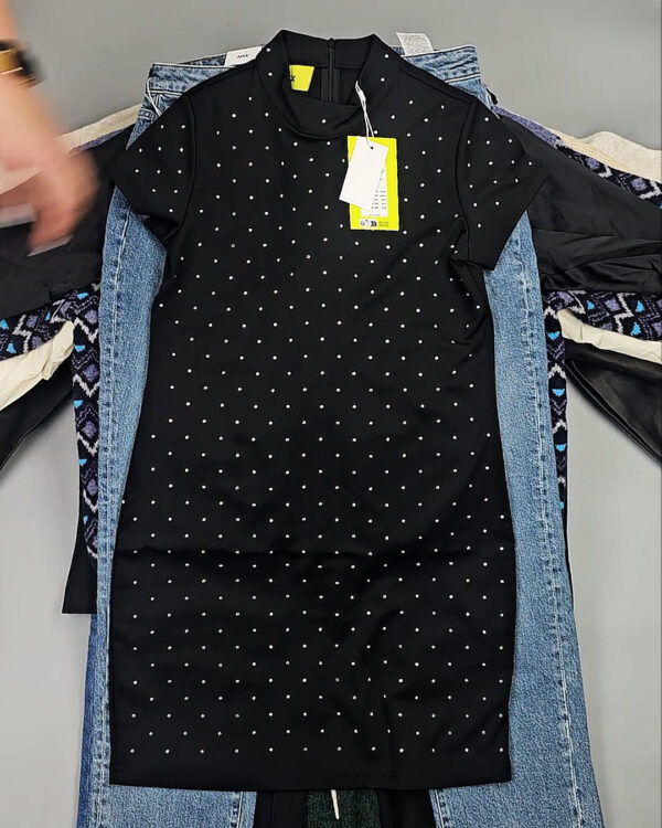 Фотография  984 - JACK JONES Women Winter mix 075 #15 кг, ЛОТ СТ-10012 оптом в Вологде и Вологодской области