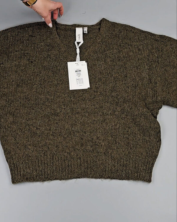 Фотография  692 - Джемпера Bestseller 104#7 кг, ЛОТ СТ-10043 оптом в Вологде и Вологодской области