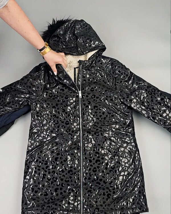 Фотография  681 - Куртки детские (Children Anoraks)#11 кг, ЛОТ СХ-0281 оптом в Вологде и Вологодской области