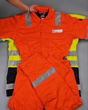 Фотография  555 - Рабочая одежда mix БМ#25 кг, ЛОТ СХ-0266 оптом в Вологде и Вологодской области